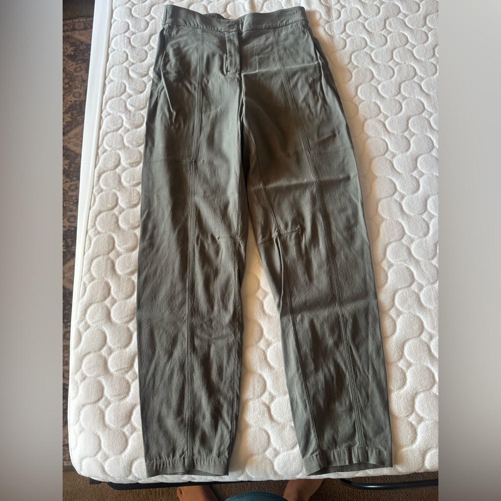 lululemon athletica Men's Sage Green Chinos